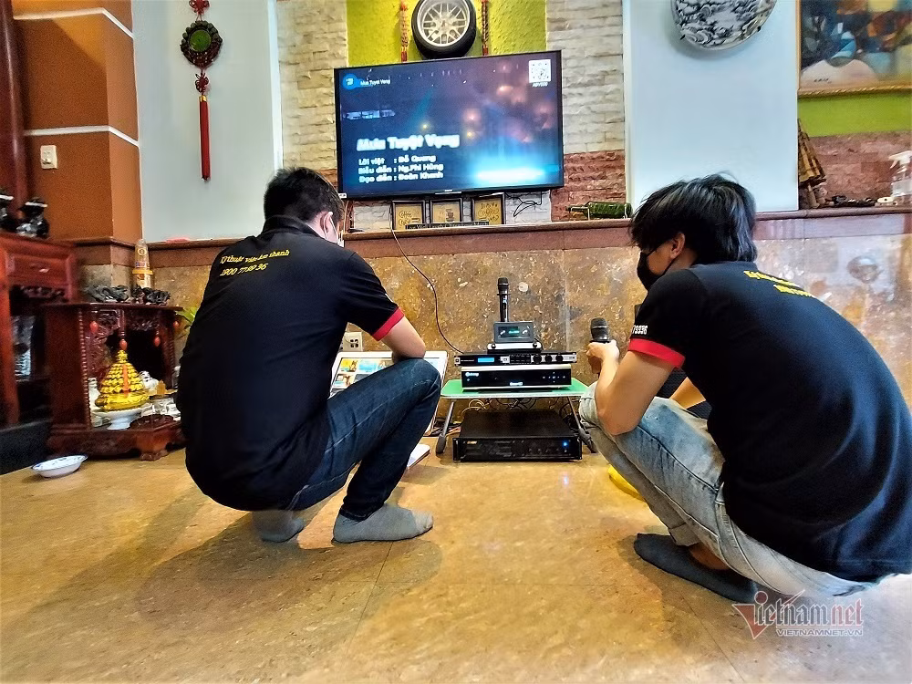 "Ship karaoke" về tận nhà, giải tỏa cơn thèm cho tín đồ "nghiện" hát ảnh 1