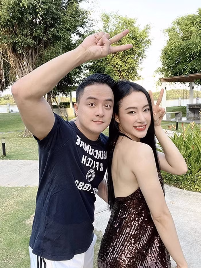 Cao Thái Sơn và Angela Phương Trinh rủ nhau đi hát đám cưới - Hình 5 Cao Thai Son va Angela Phuong Trinh ru nhau di hat dam cuoi-Hinh-5