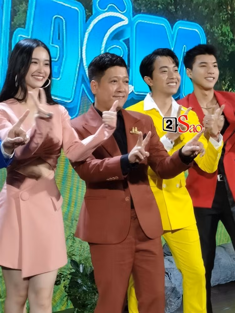 Truong Giang phat tuong, lo nong cam day bich moi goc