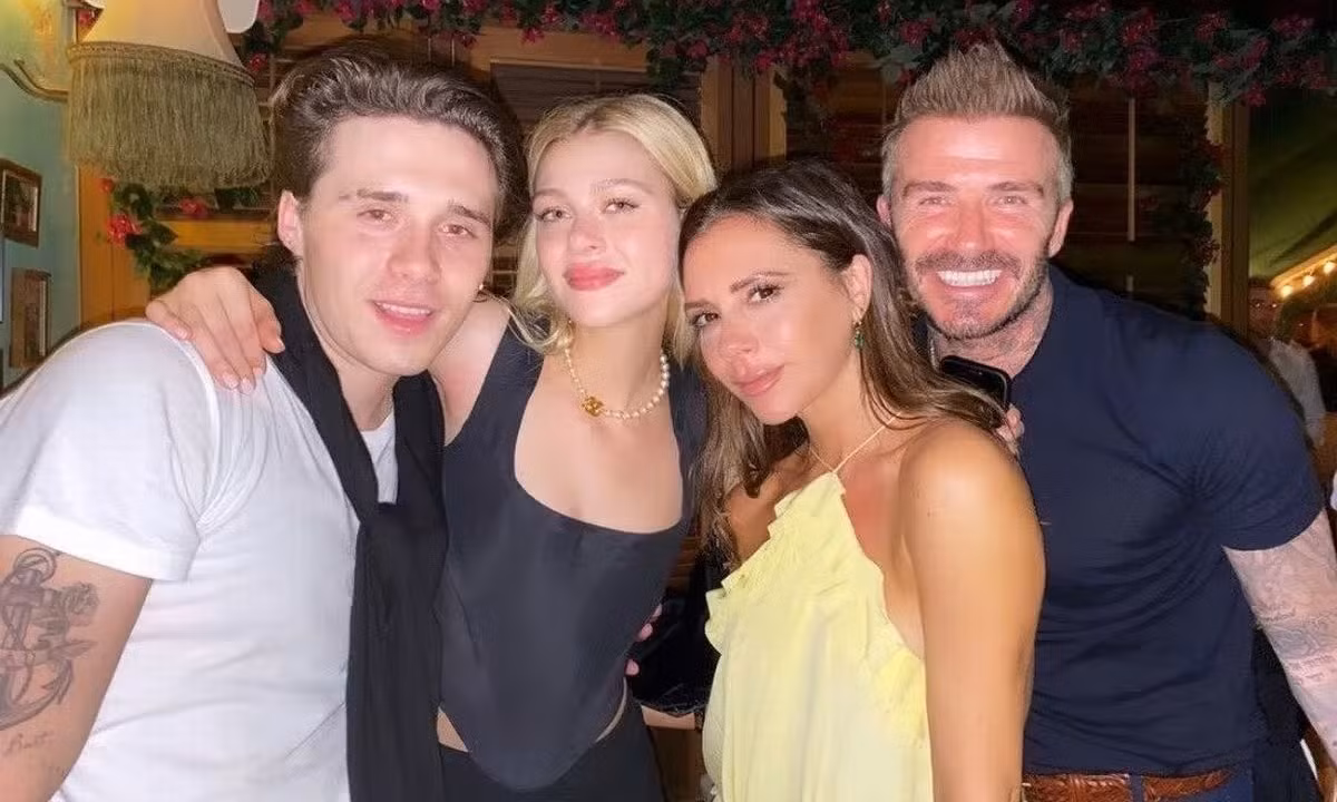 Victoria giai thich ly do xoa hinh xam ten David Beckham-Hinh-3