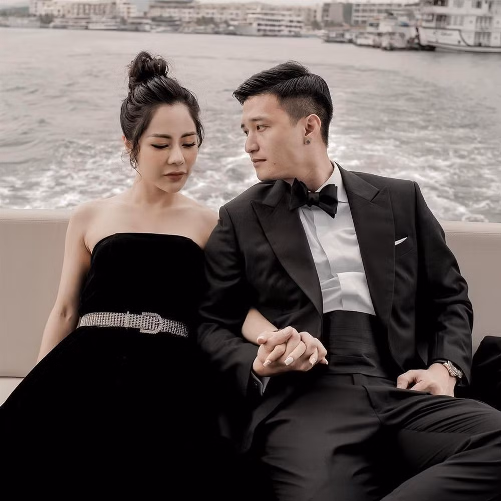 Ban gai Huynh Anh lap lung ve su do vo tinh cam?-Hinh-2
