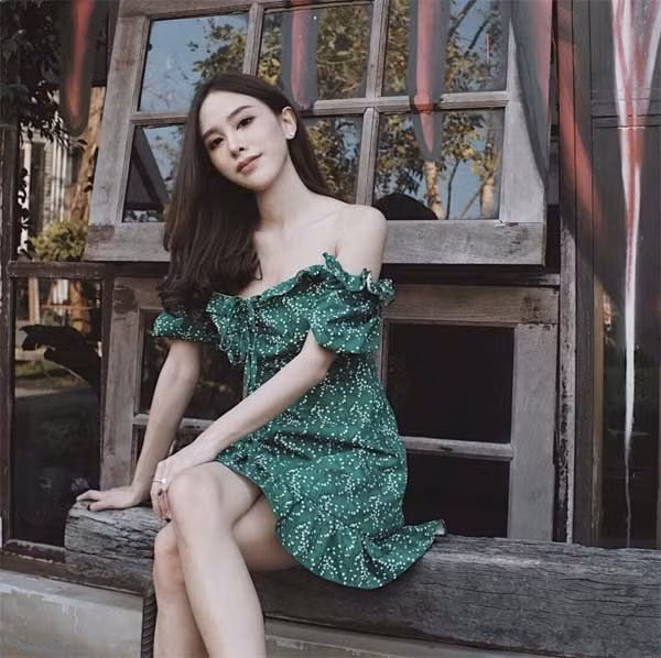 Loạt sao Việt lại chỉ thích lăng xê xanh lá đầy cá tính - Hình 13 Loat sao Viet lai chi thich lang xe xanh la day ca tinh-Hinh-13