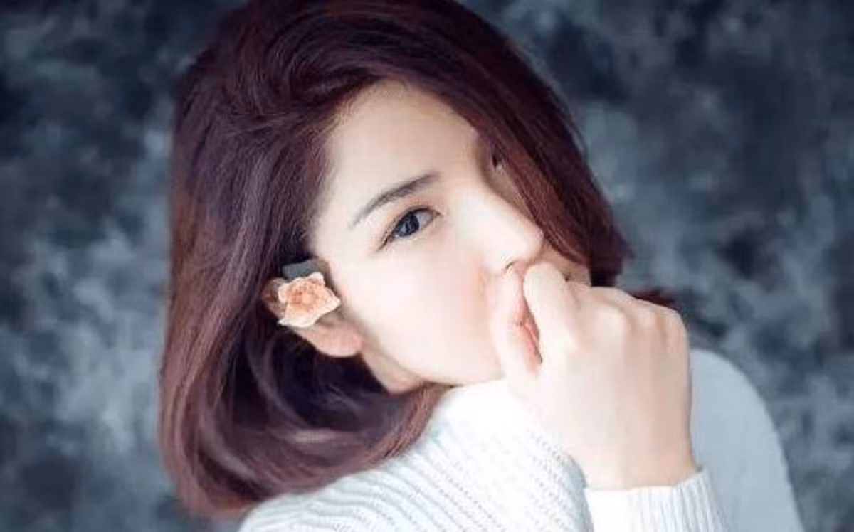 Ghen nguoc voi vo cua nhan tinh