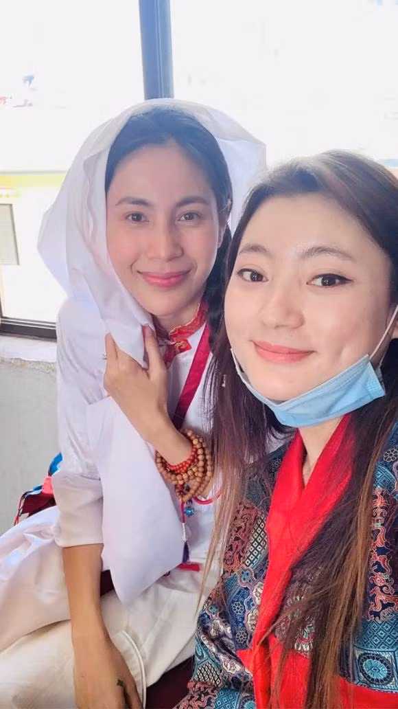 Thủy Tiên hiếm hoi đăng ảnh mới sau loạt ồn ào - Hình 2 Thuy Tien hiem hoi dang anh moi sau loat on ao-Hinh-2