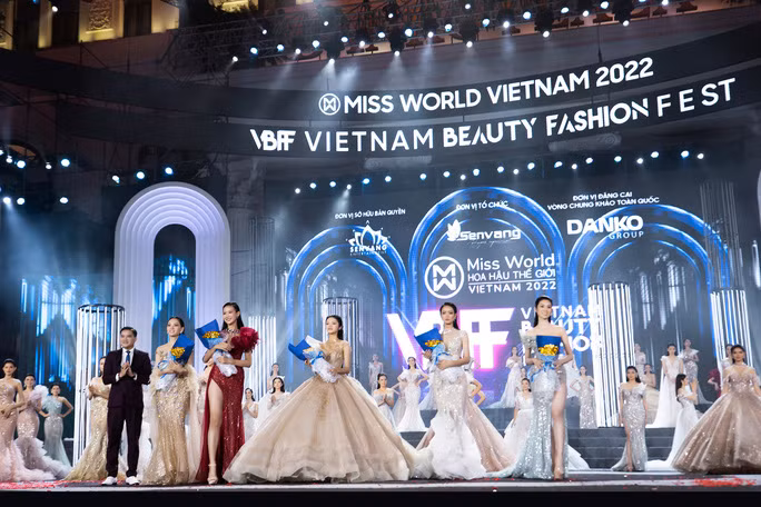 Có tới 9 hoa hậu sẽ đăng quang tại Việt Nam trong nửa cuối năm 2022? - Hình 2 Co toi 9 hoa hau se dang quang tai Viet Nam trong nua cuoi nam 2022?-Hinh-2