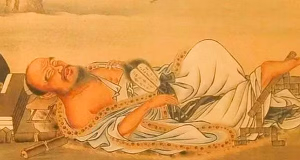 Nhưng trên thực tế, lời dạy trên có điểm hợp lý nhất định. Trong xây dựng, người ta thường chọn hướng nhà Bắc hoặc Nam. Đặc biệt nhà hướng Nam có đặc điểm là dễ hấp thụ ánh sáng mặt trời, giúp sinh dương khí, có lợi cho gia chủ. Do đó, hướng Bắc - Nam được cho là có lợi cho cơ thể con người, giúp con người có nhiều sinh lực.