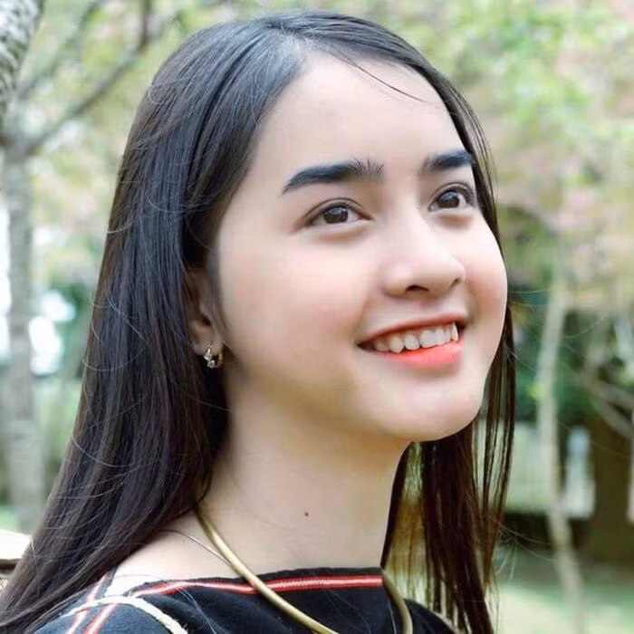 Clip thu hut hon 12 trieu view nhung nhan vo van 'gach da'