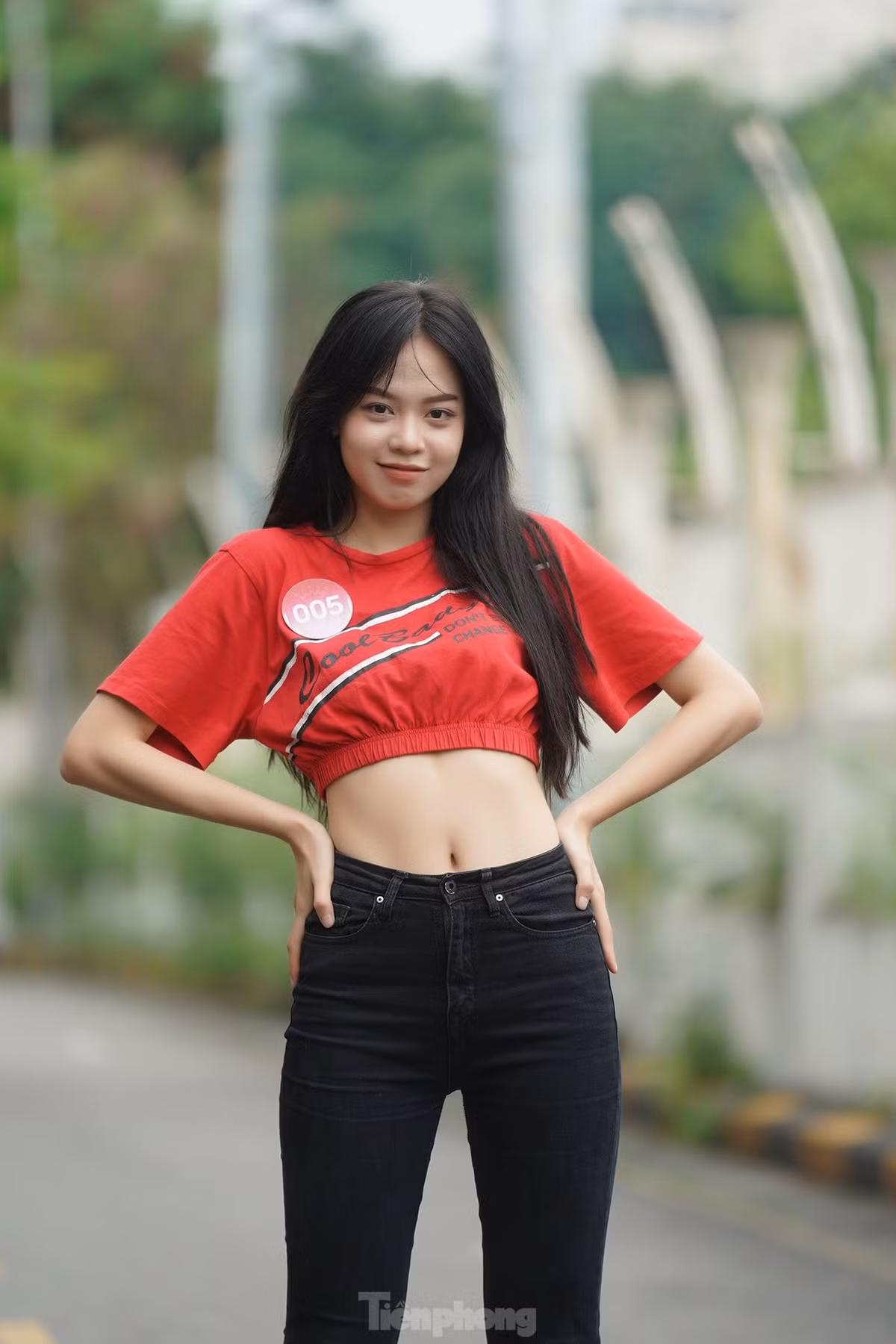 Vong eo thon cua Hoa hau Huynh Thi Thanh Thuy-Hinh-11
