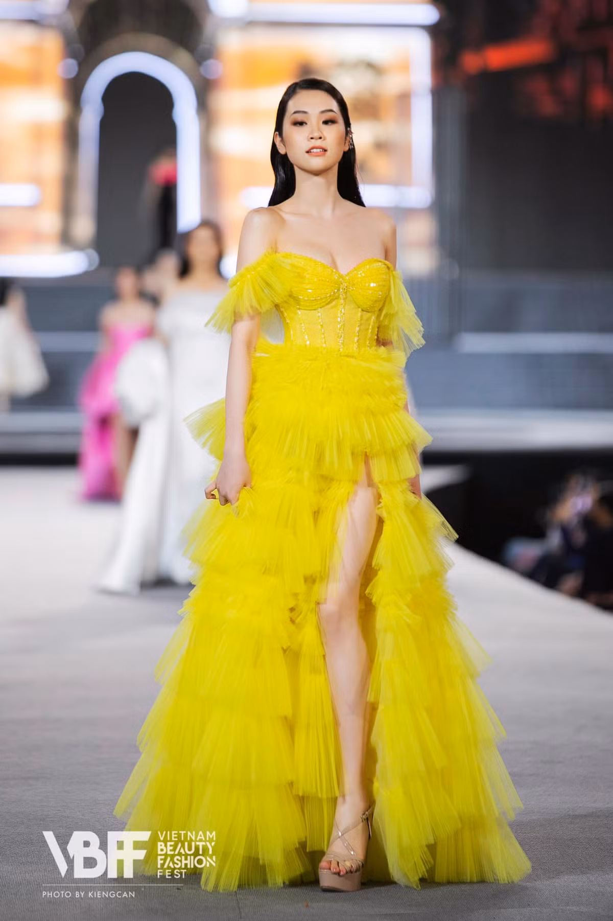 Nu sinh Ngoai giao Top 20 chung ket Miss World Vietnam 2022-Hinh-6
