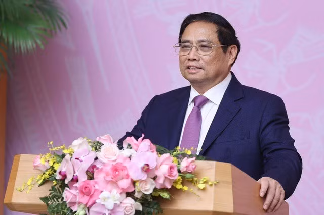 Thu tuong gap mat dai dien nu lanh dao, quan ly cac co quan Trung uong-Hinh-3