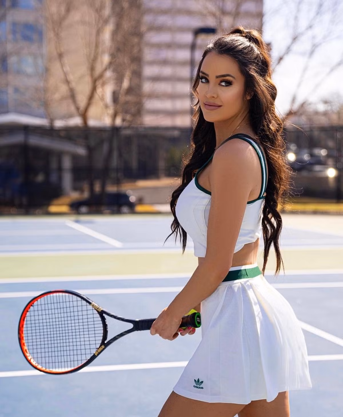Sau khi nữ golf thủ Paige được mệnh danh là “người phụ nữ quyến rũ nhất hành tinh” của Maxim, Rachel chia sẻ cô muốn trở thành "Paige Spiranac của làng quần vợt".
