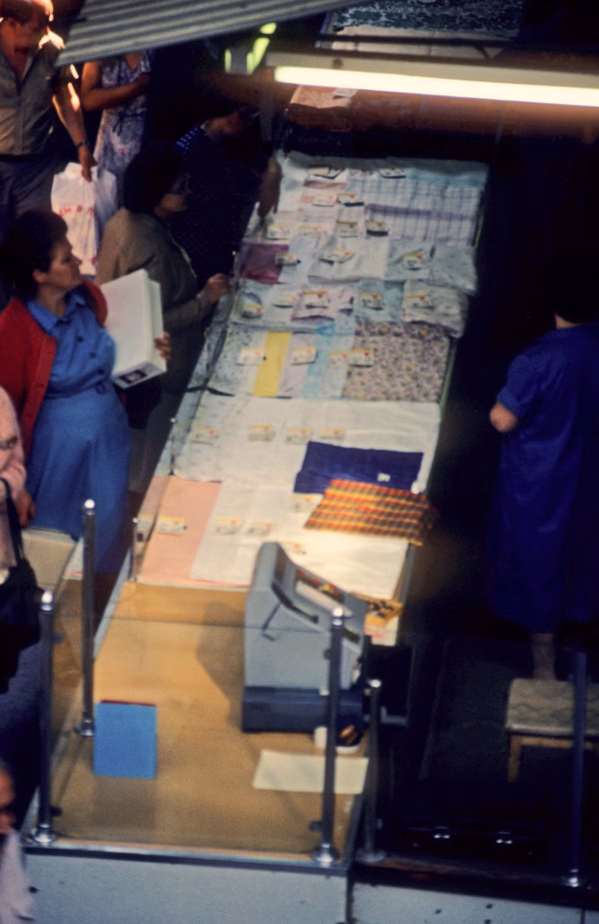 Khung cảnh tại quầy thu ngân.