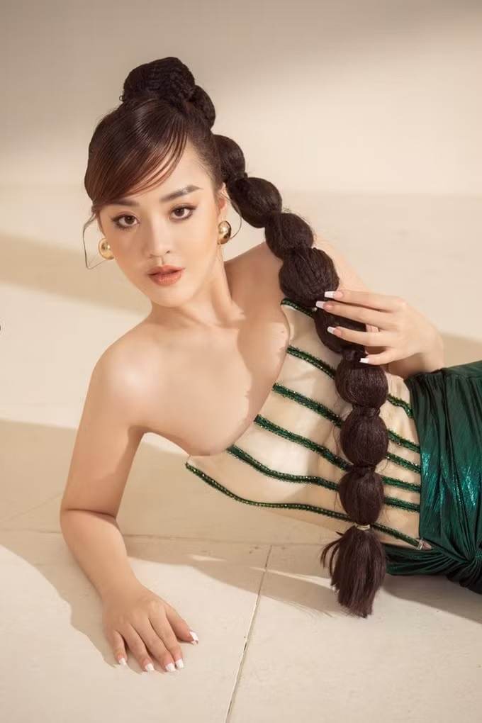 Nghe si Viet chuc mung Ngay Bao chi cach mang Viet Nam 21/6-Hinh-4