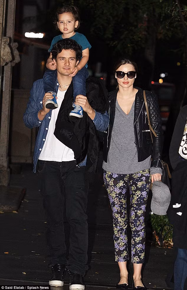 Miranda Kerr và Orlando Bloom bất ngờ chia tay sau 6 năm chung sống.