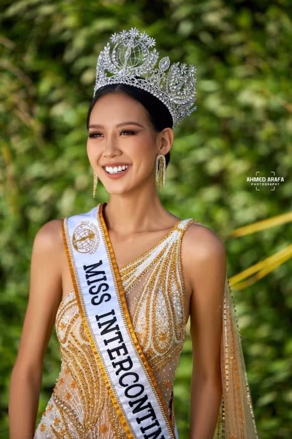 Bi A hau Thai Lan che, Bao Ngoc thong minh dap loi