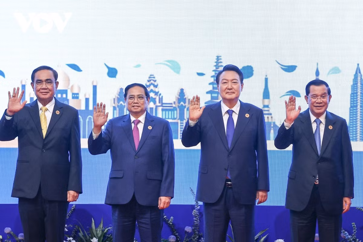 Thu tuong Chinh phu Pham Minh Chinh du hoi nghi cap cao ASEAN voi cac doi tac-Hinh-3