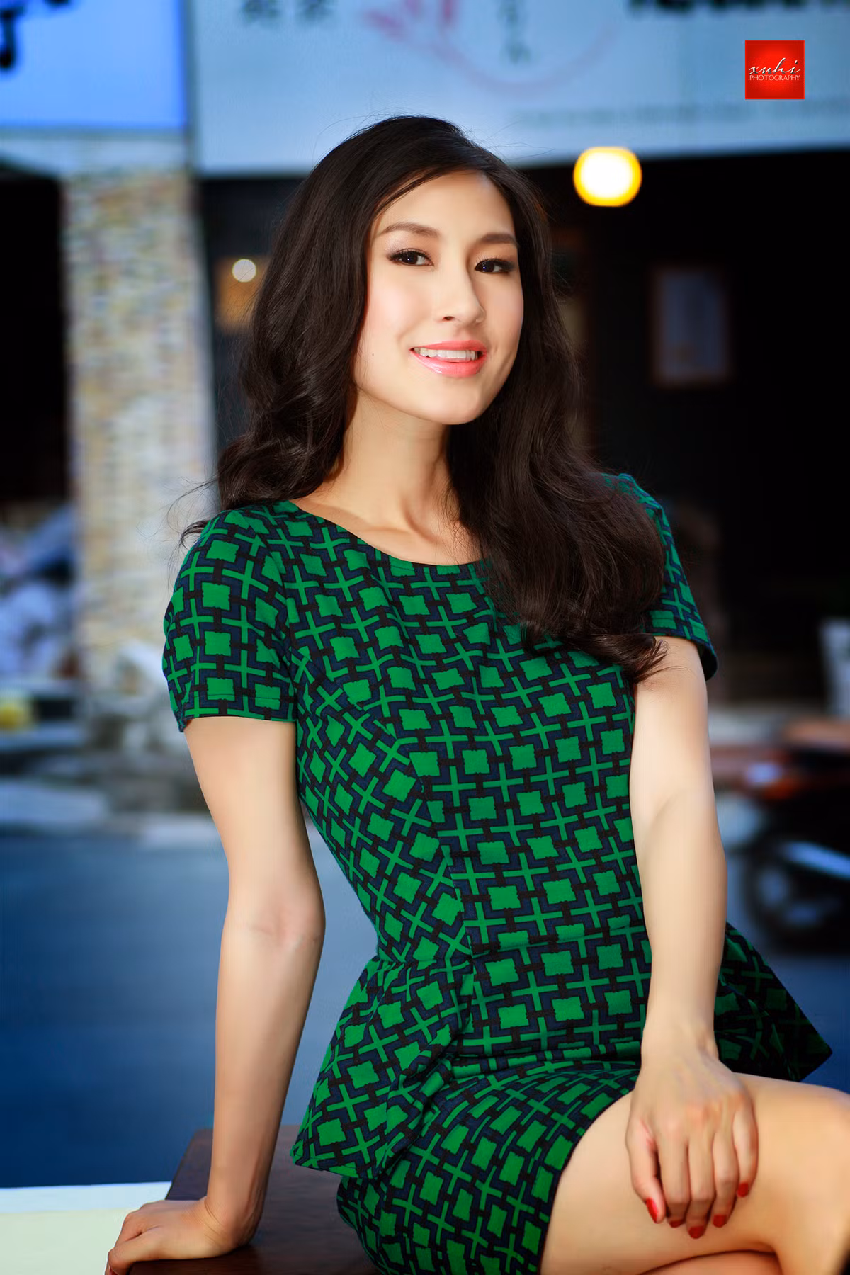 Đi từ vai diễn phụ với một chiếc cùi chỏ trên màn hình, Kathy trở thành diễn viên phụ rồi diễn viên chính và kiêm nhà sản xuất phim. Cô từng chia sẻ, thành công với điện ảnh hôm nay từng được cô vẽ trên giấy trong lần đầu chạm ngõ điện ảnh. Tuy nhiên, cô hoàn toàn bất ngờ khi điều mong ước vu vơ ngày nào đã trở thành hiện thực.