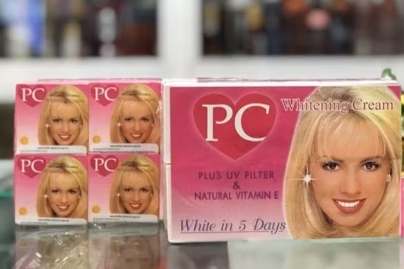 Thu hoi lo kem duong trang da PC Whitening Cream
