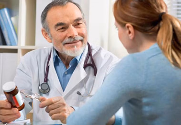 Giảm cholesterol. Theo Trung tâm Nghiên cứu Ung thư Fred Hutchinson, chị em sử dụng statin từ 10 năm trở lên (thuốc chứa nồng độ cholesterol) tăng gấp đôi nguy cơ phát triển ung thư biểu mô ống động mạch xâm lấn – một dạng phổ biến của ung thư vú. Tuy nhiên, khi quyết định dừng sử dụng thuốc, bạn nên tham khảo ý kiến bác sĩ nhằm tránh các tác động bất lợi.