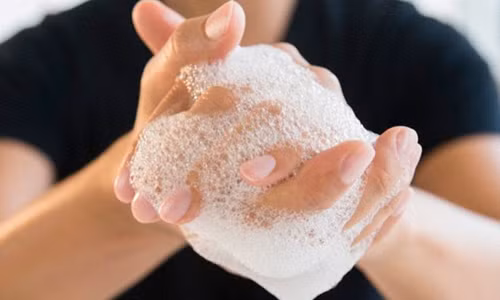 Sự phổ biến của triclosan trong các sản phẩm tiêu dùng khiến chúng mang lại tác động tiêu cực hơn là lợi ích sức khỏe.