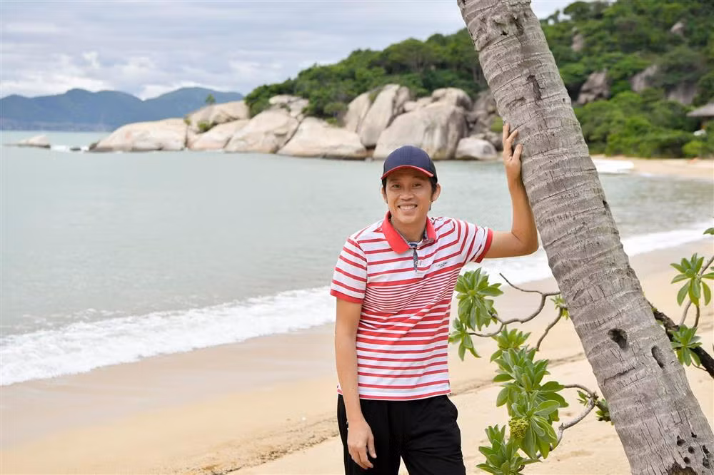 Duong Trieu Vu danh gia dien mao Hoai Linh giua thoi diem nong
