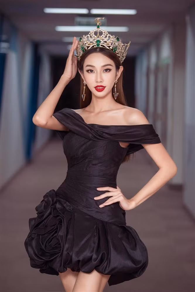 5 nu hoang sac dep 2021: Nhan sac Thuy Tien doi so?-Hinh-9