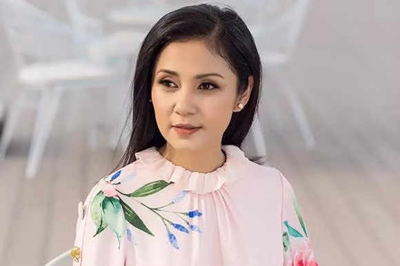 Việt Trinh nói rõ tin đồn bất hòa với Diễm Hương - Hình 3 Viet Trinh noi ro tin don bat hoa voi Diem Huong-Hinh-3