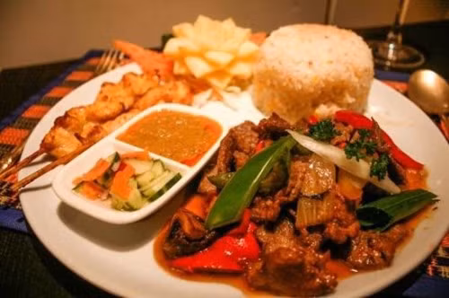 Những cách đơn giản khử mùi hôi cơ thể khi trời nắng nóng - Hình 3 Nhung cach don gian khu mui hoi co the khi troi nang nong-Hinh-3