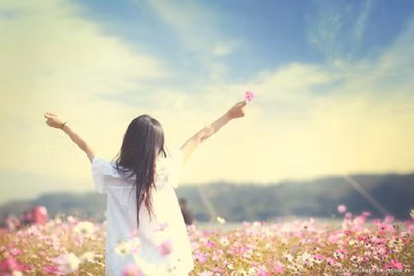 Thật không may, giấc mơ này sẽ không bao giờ có thật, bạn có cuộc sống của bạn, và người nổi tiếng sống cuộc sống của họ. Hãy theo phong cách thời trang riêng của mình và đừng chạy theo những điều không có thật.