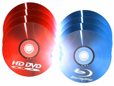 12. HD DVD – 2006 HD: Được tài trợ chủ yếu bởi Toshiba, chiếc HD DVD được cho là sẽ trở thành người nối nghiệp cho DVD khi tung ra vào tháng 3/2006. Tuy nhiên chỉ 1 tháng sau đó, Toshiba tuyên bố ngừng mọi nỗ lực HD DVD.