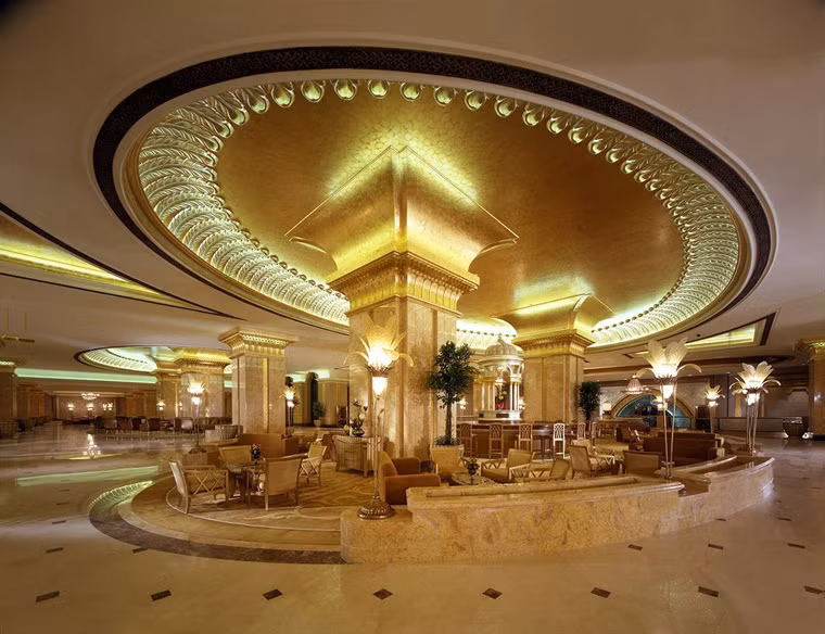 Khách sạn 7 sao này có tới 48 dãy phòng Tổng thống Palace Suite.