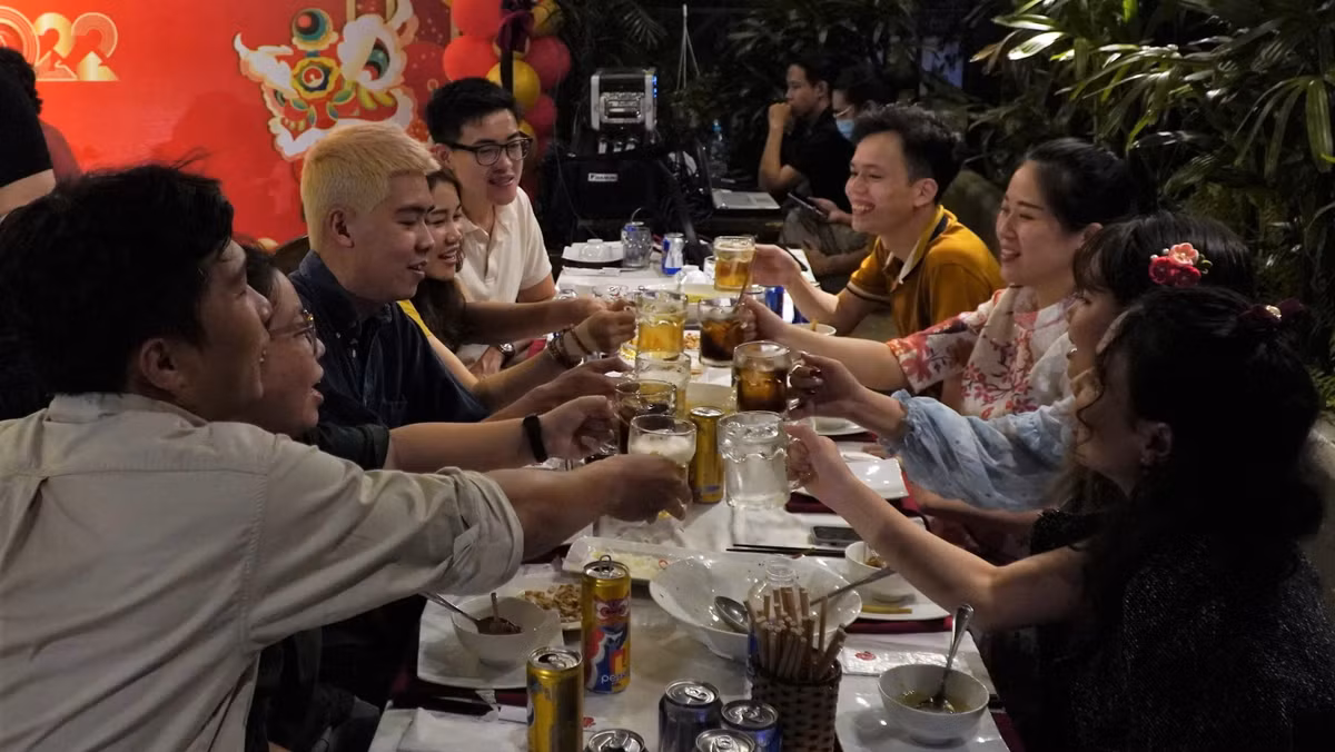 Huy dat ban an sau Tet vi dat do, phuc vu kem