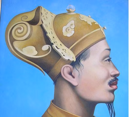 Vua Dục Đức là con thứ hai của Thoại Thái vương Nguyễn Phúc Hồng Y và bà Trần Thị Nga. Xét theo thứ bậc, ông là cháu vua Tự Đức. Năm 17 tuổi, ông được vua Tự Đức chọn làm con nuôi, cho xây dựng phủ riêng để học tập. Năm 1883, ông được phong là Thụy Quốc công.