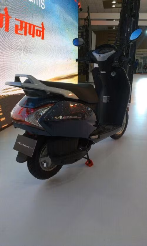 Kiểu dáng không thay đổi quá nhiều so với Activa-i cũ từng mang lại nhiều thành công lớn cho hãng Honda.