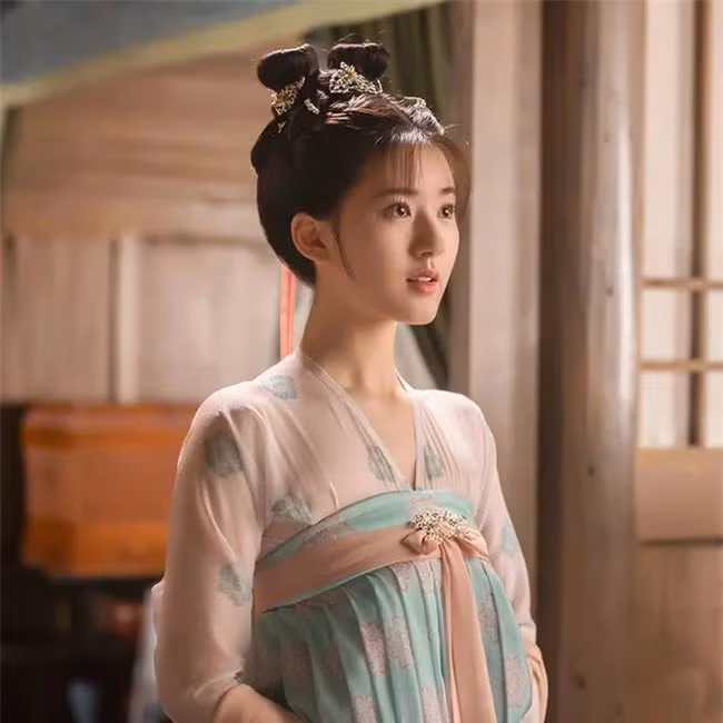 Thoi nha Duong, thieu nu cua 7 gia toc nay “co gia” hon cong chua-Hinh-3