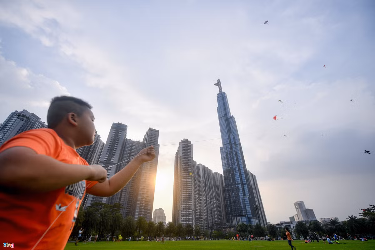 Doanh thu Vingroup vuot 1 ty USD, lai rong tang hon 70%