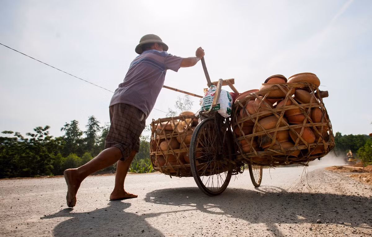 Người mắc "nghiệp" với nghề "ngồi tức ngực, đứng rát da" - Hình 10 Nguoi mac