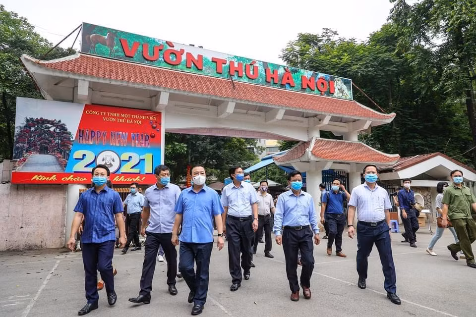 Ha Noi thong bao ve yeu cau y te bat buoc doi voi nguoi quay ve thu do sau ky nghi le