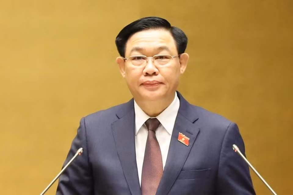 Sua Luat Dat dai khong hop thuc hoa vuong mac co tinh vi pham