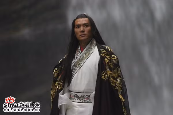Tran son chi bao ho On loi hai the nao trong tieu thuyet Kim Dung?