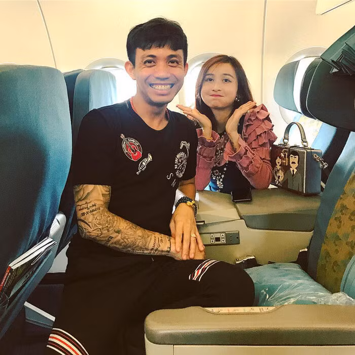 Cận cảnh nhan sắc quyến rũ của vợ hai Minh Nhựa ở tuổi 33 - Hình 5 Can canh nhan sac quyen ru cua vo hai Minh Nhua o tuoi 33-Hinh-5