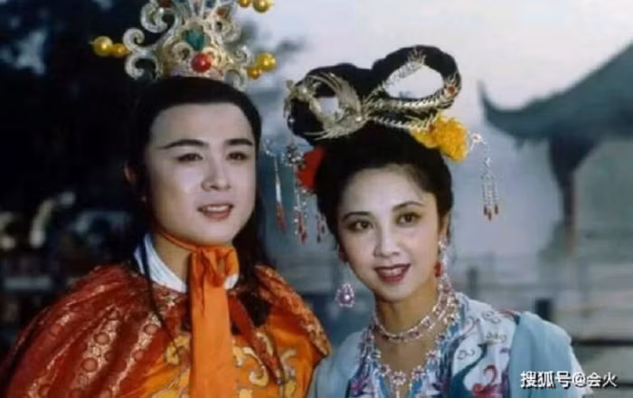 “De nhat my nhan” Tay du ky 1986 khien “Duong Tang” say nang la ai ?