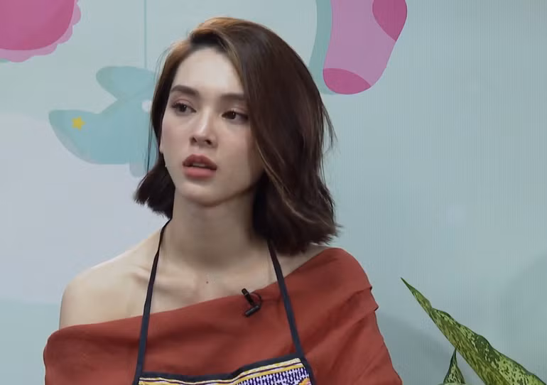 “Nang tho” lookbook trai long ve cu soc mang thai o tuoi 18-Hinh-2