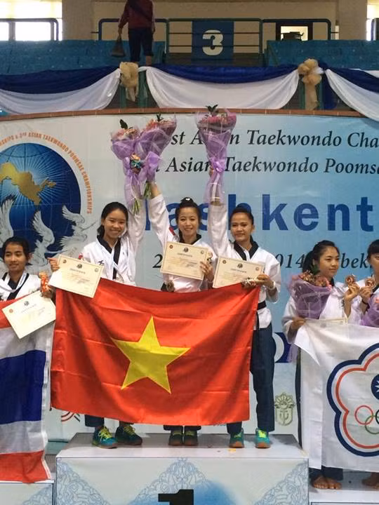Trước giải vô địch Teakwondo châu Á năm nay, Châu Tuyết Vân và các đồng đội đang là đương kim vô địch châu Á và thế giới ở nội dung quyền biểu diễn nữ. Nội dung này cũng là niềm hi vọng lớn nhất của tuyển Việt Nam trong giải năm nay.