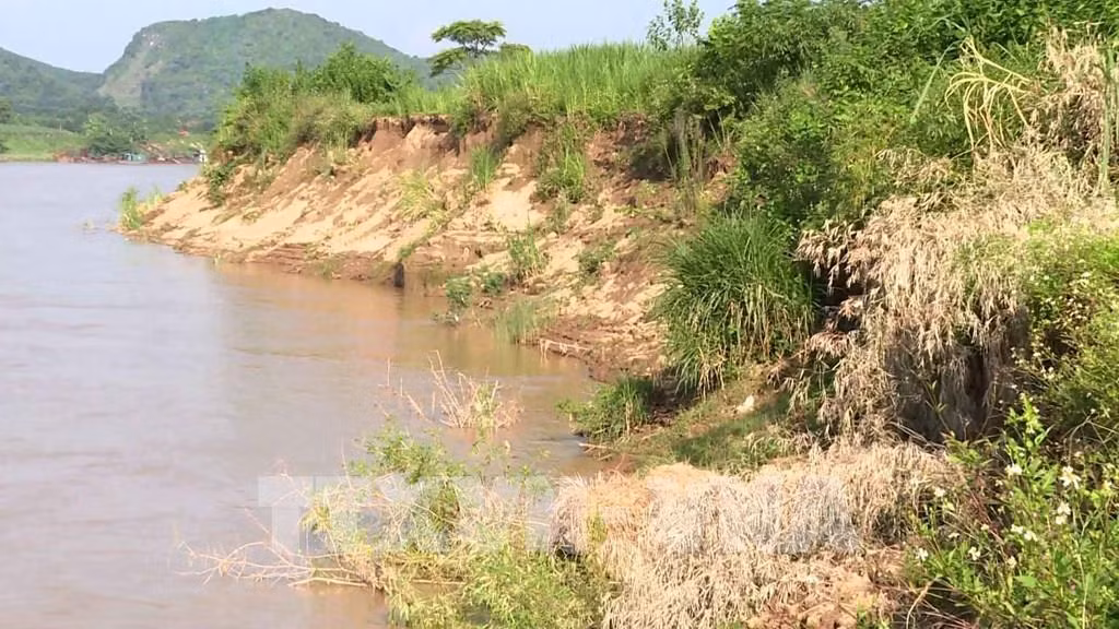  Thế nên thời điểm này chính là lúc các thứ tâm linh hoạt động mạnh, nhất là những ''yêu quái'' ở dưới nước. Nhưng điều này thường được mọi người nói vào mùa hè, vào thời điểm này thì nhiều trẻ em đi ra bờ sông, bờ suối để tắm. 