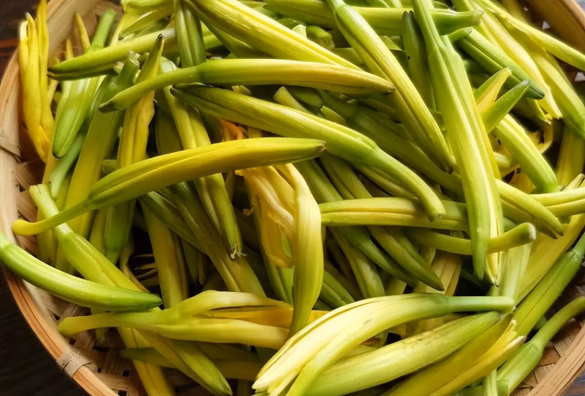 Loai rau dai nhieu nguoi coi la 