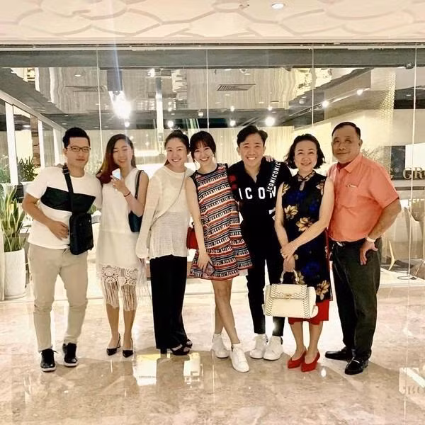 Kể từ khi lấy Trấn Thành, Hari Won và Uyển Ân ngày càng gắn bó và luôn đồng hành cùng nhau.