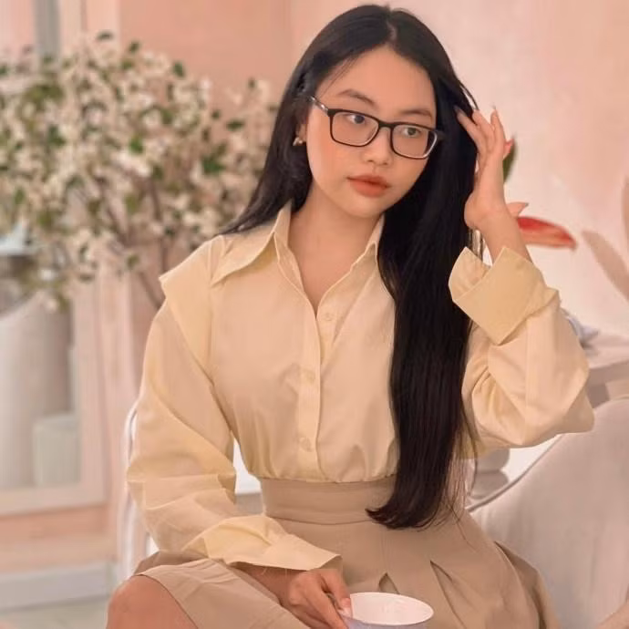Phuong My Chi tuoi 20: Ra o rieng, mo cong ty lam Chu tich-Hinh-2