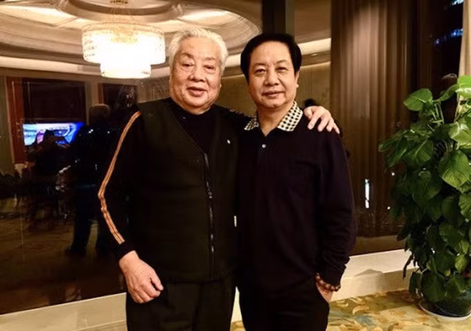 "Phật Tổ Như Lai" Châu Long Quảng vẫn hạnh phúc khi được gọi Phật Tổ - Hình 3 "Phật Tổ Như Lai" Châu Long Quảng vẫn hạnh phúc khi được gọi Phật Tổ ảnh 3
