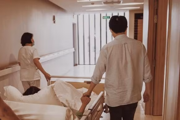 1001 kieu phan ung hai huoc cua sao nam Viet khi vo sinh con-Hinh-6